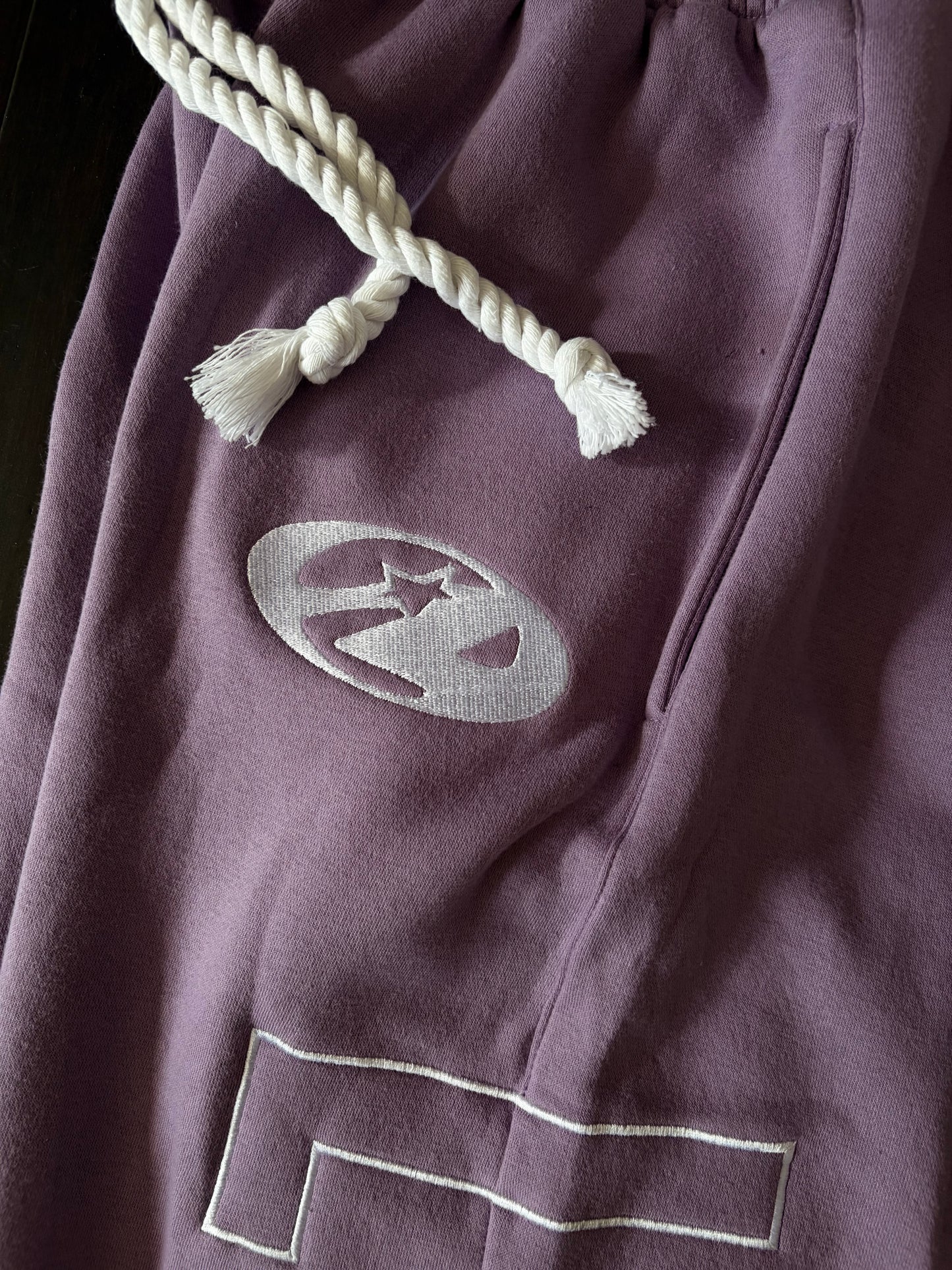 LOE BRAND SWEATS (PURPLE)