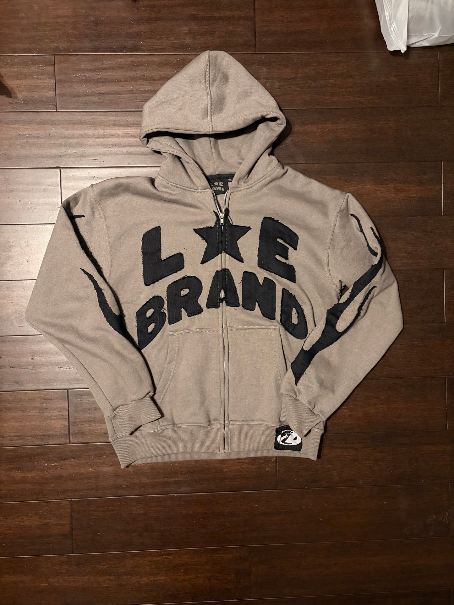 LOE BRAND SWEATSUIT (GRAY)