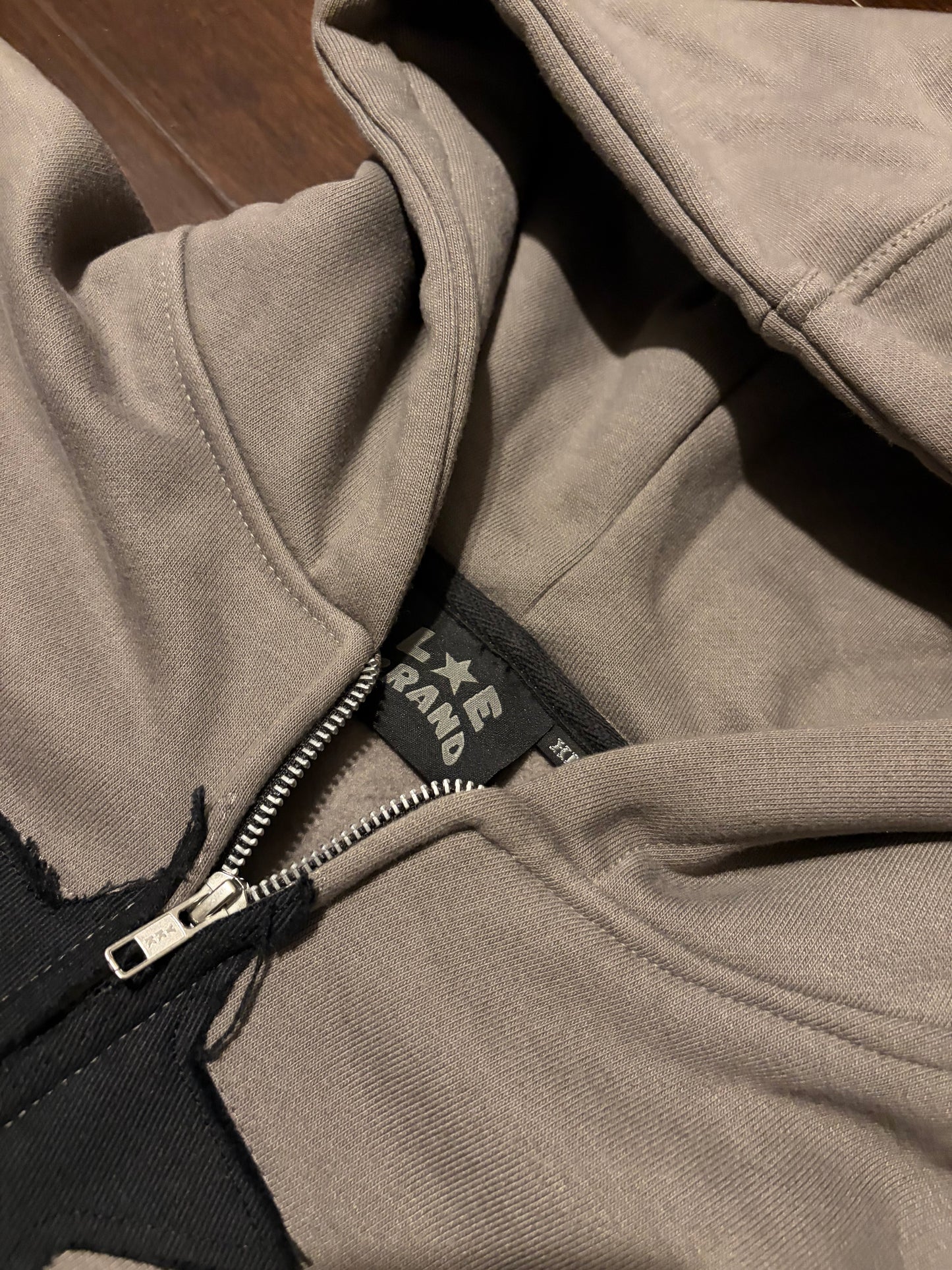 LOE BRAND SWEATSUIT (GRAY)