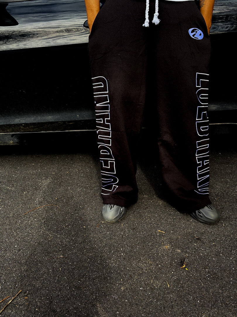 LOE BRAND SWEATS (BLACK)