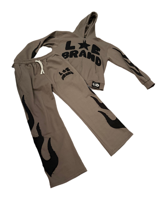 LOE BRAND SWEATSUIT (GRAY)