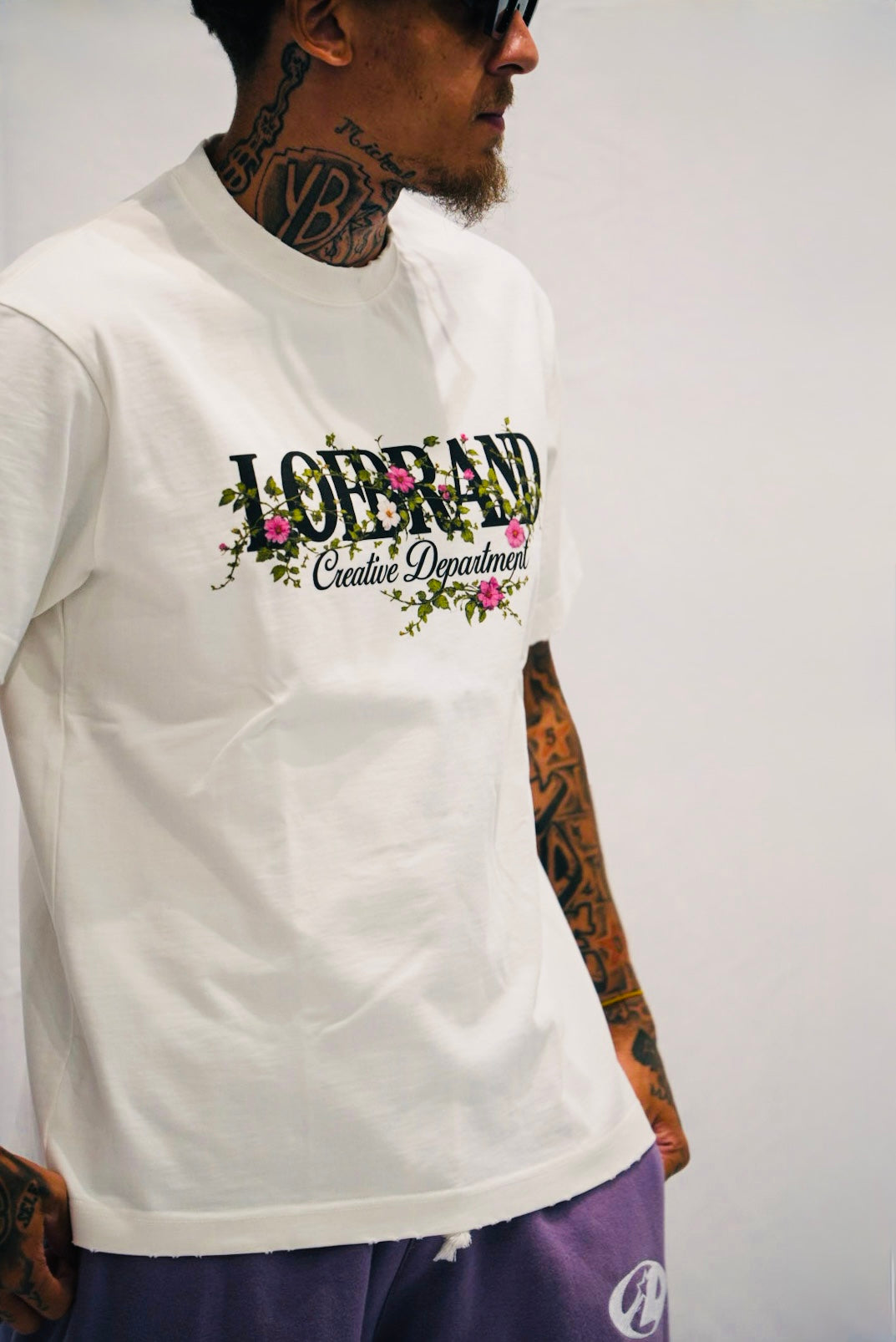 CREATIVE DEPARTMENT FLOWER TEE