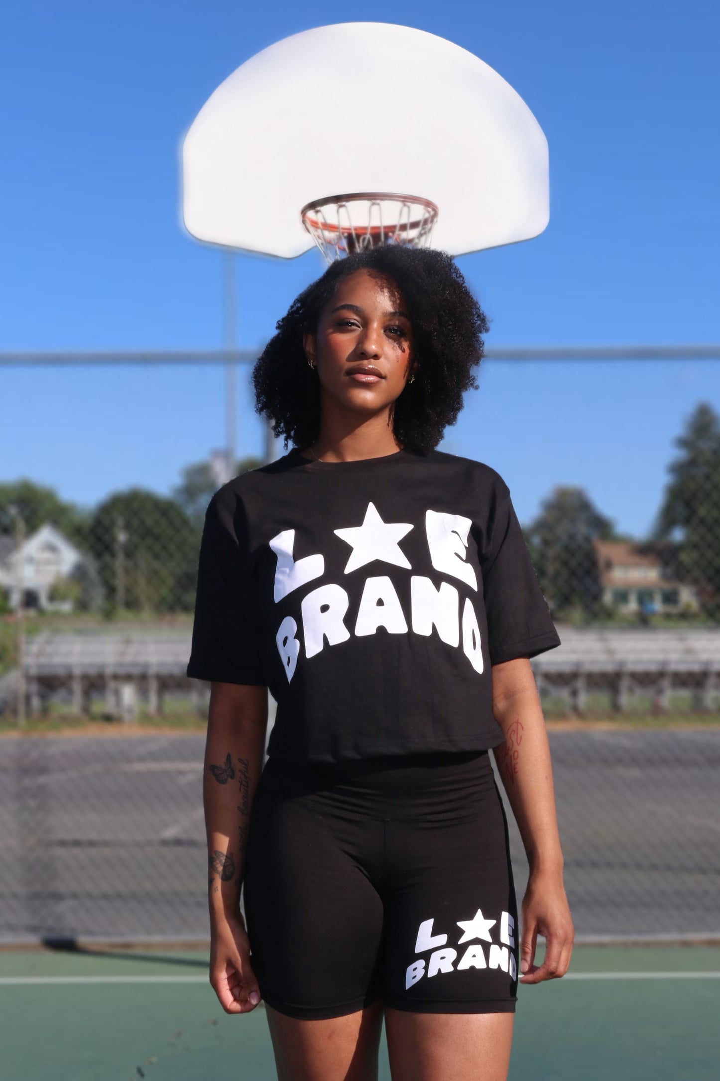 LOE CROPPED TEE
